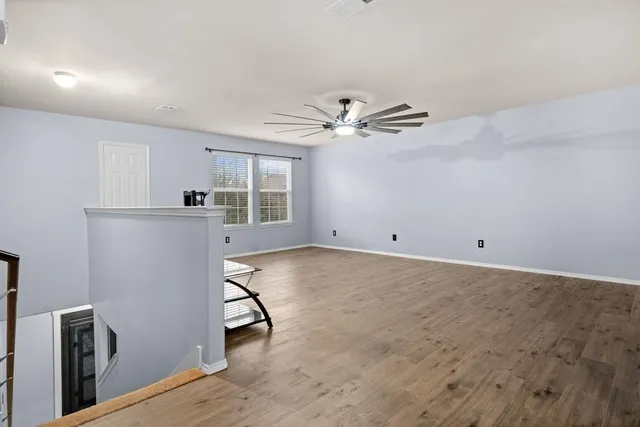 $2,400 | 412 Sandy Creek Drive, Fort Worth, TX 76131