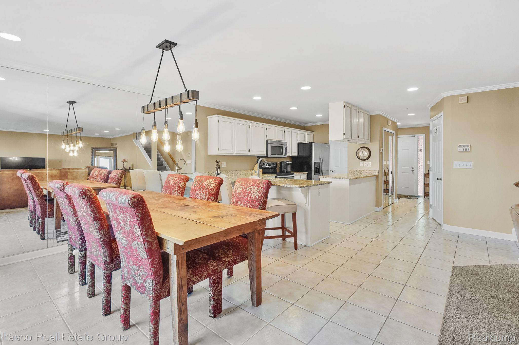 2251 North Long Lake Road Fenton, MI 48430 - Photo 13 of 43 Gallery Image 13