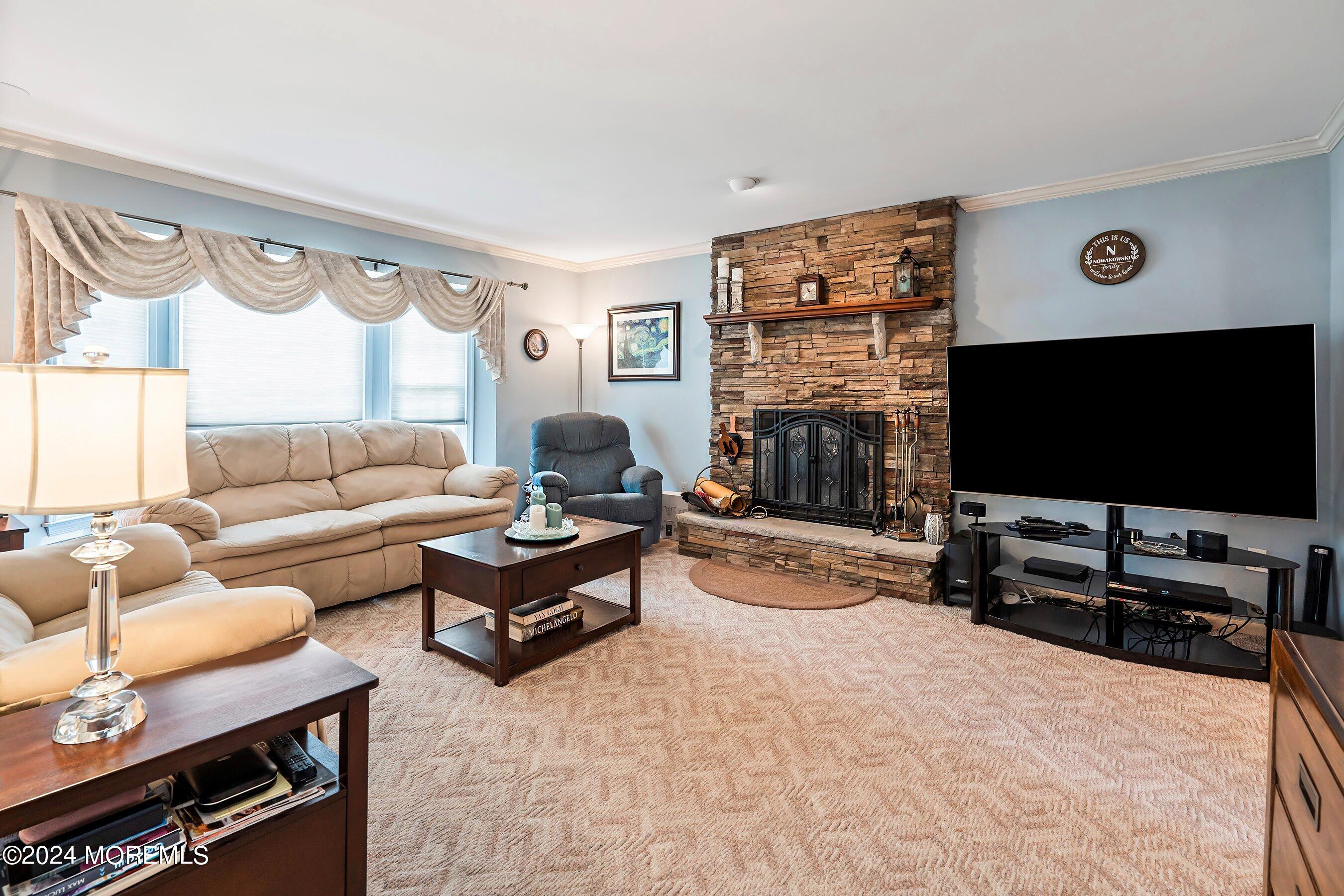 205 Brandon Road Manchester Township, NJ 08759 - Photo 7 of 28 07-Living 1B