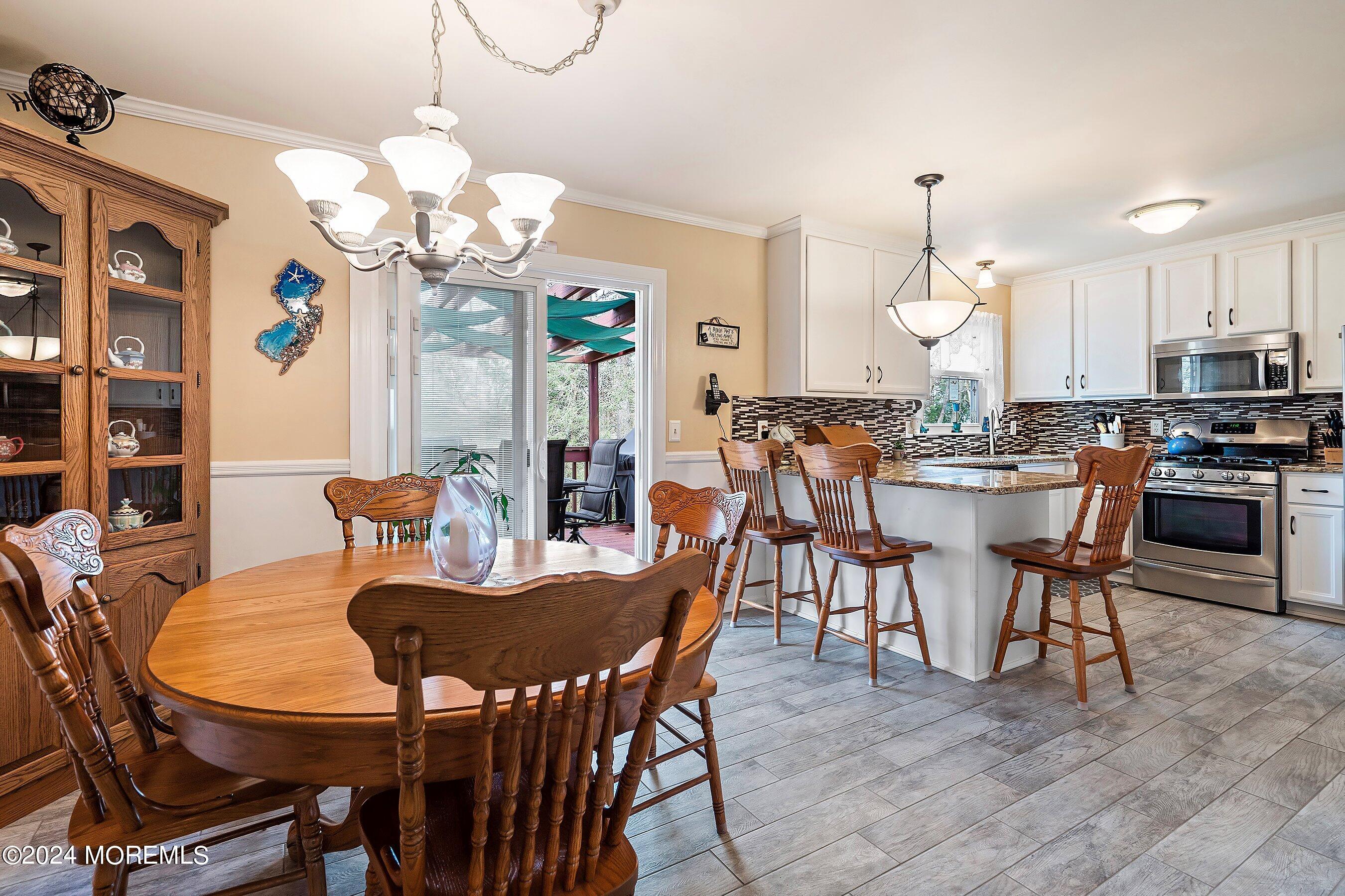 205 Brandon Road Manchester Township, NJ 08759 - Photo 10 of 28 10-Breakfast 1B
