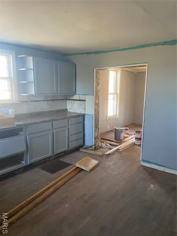 $49,900 | 2823 Marshall Avenue, Granite City, IL 62040