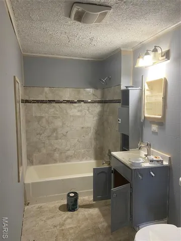 $49,900 | 2823 Marshall Avenue, Granite City, IL 62040