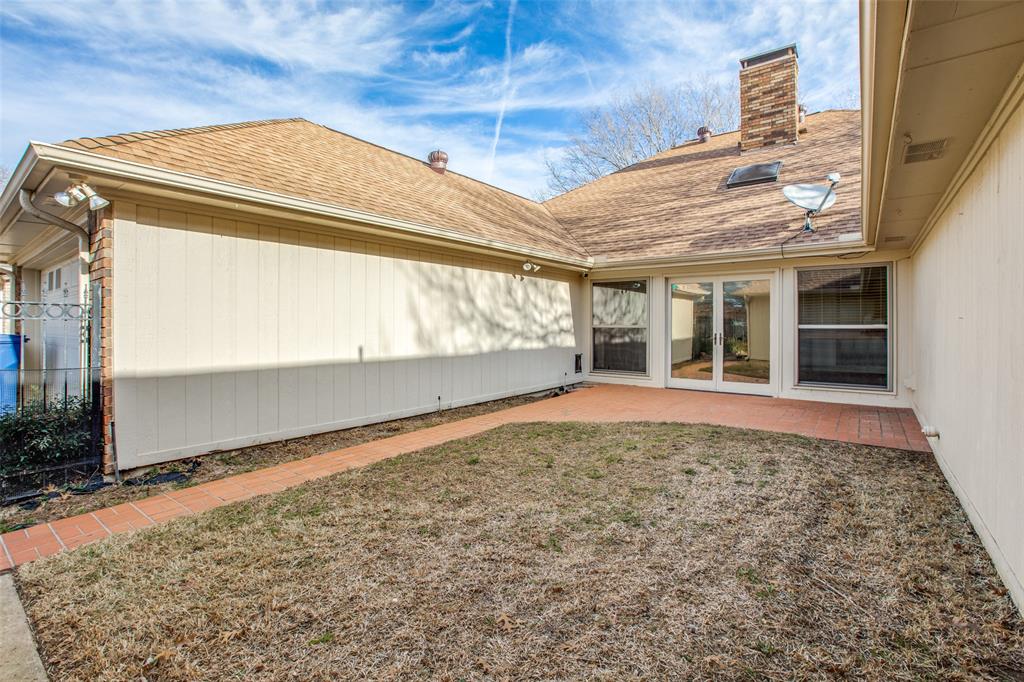 3202 Ridge Oak Drive Garland, TX 75044 - Photo 24 of 25 a view of front door