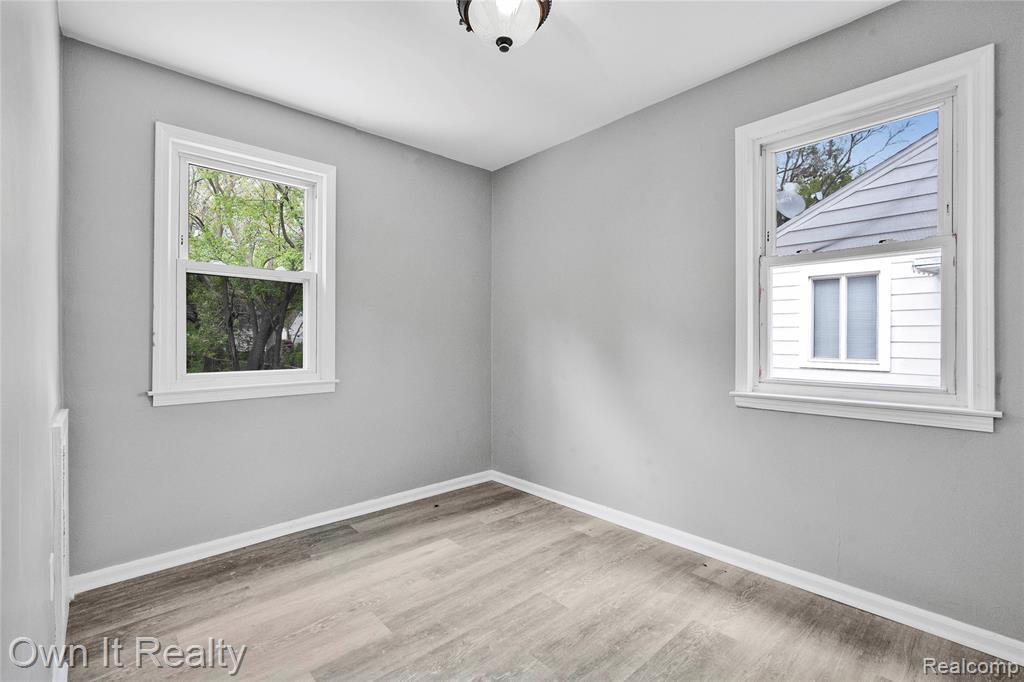 26010 Yale Street Inkster, MI 48141 - Photo 14 of 22