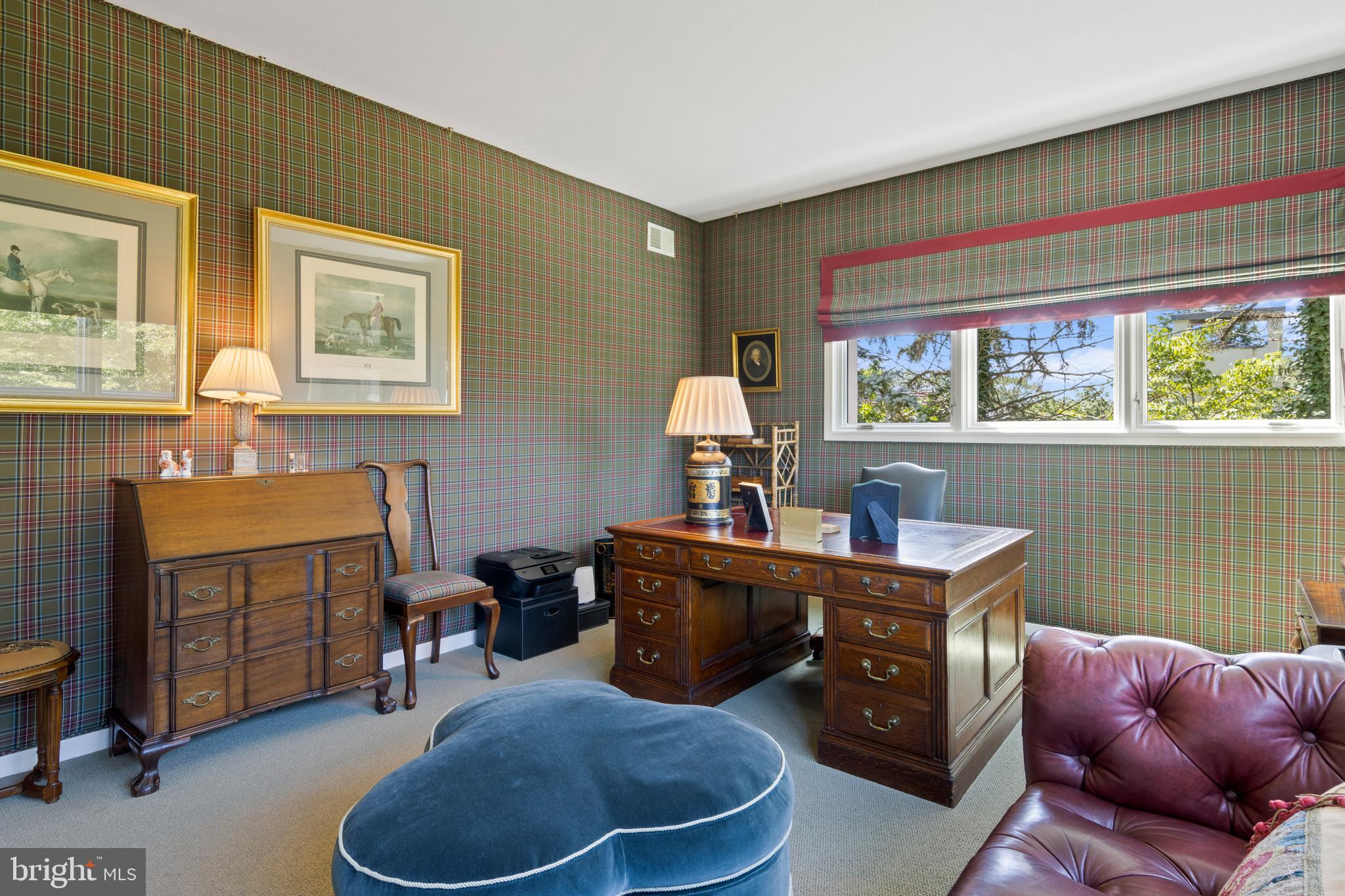 4 Brettagne, Unit 4 Devon, PA 19333 - Photo 18 of 26 a work room with furniture and a window