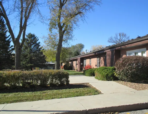 $805 | 1003 Scotts Avenue, Unit 104, Morris, MN 56267