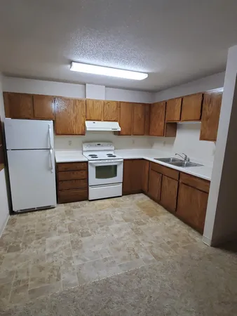 $805 | 1003 Scotts Avenue, Unit 104, Morris, MN 56267