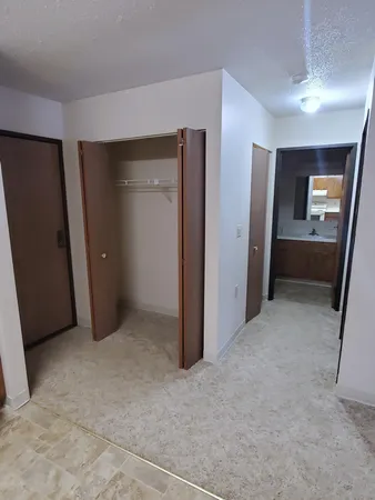 $805 | 1003 Scotts Avenue, Unit 104, Morris, MN 56267