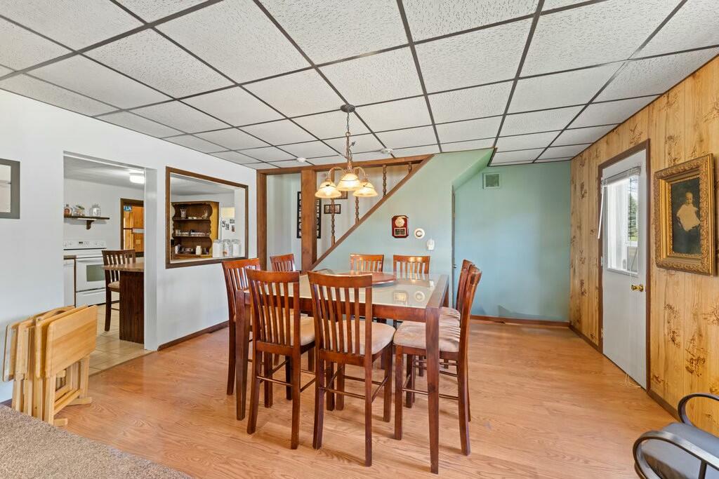 5670 South Niles Road Berrien Springs, MI 49103 - Photo 12 of 39 tempImageBJwRn9