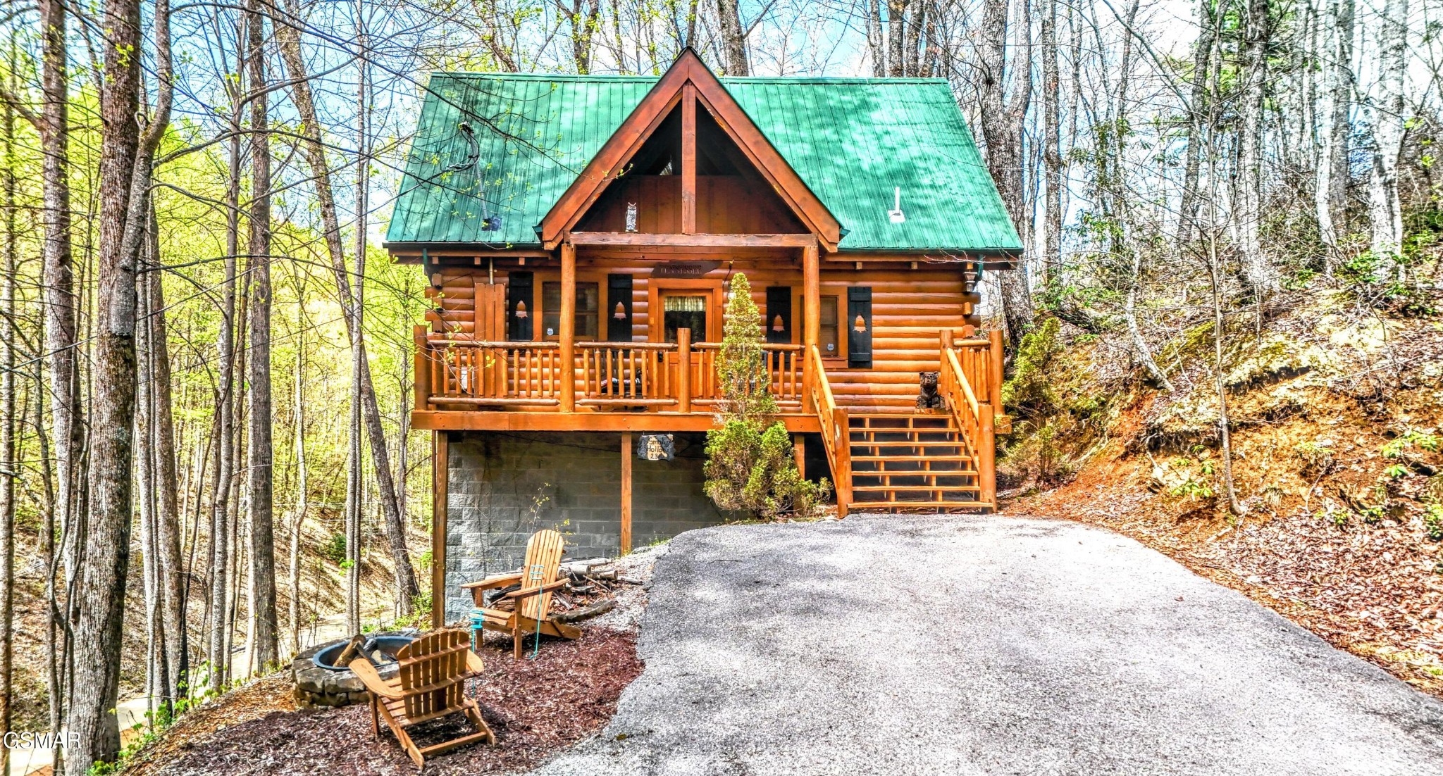 2310 Raymond Hollow Road Sevierville, TN 37876 - Photo 2 of 27 Gallery Image 2