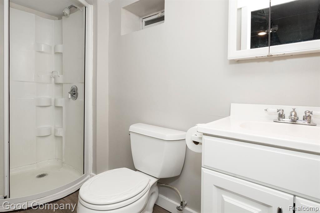 1526 Crooks Road Royal Oak, MI 48067 - Photo 27 of 36 Gallery Image 27
