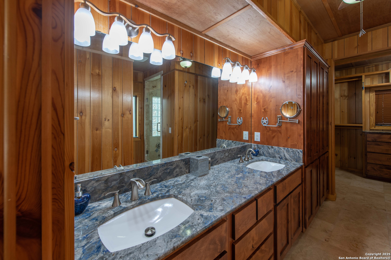 319 Bent River Road Concan, TX 78838 - Photo 14 of 36