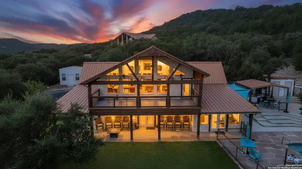 $1,150,000 | 319 Bent River Road, Concan, TX 78838