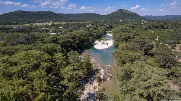 $1,150,000 | 319 Bent River Road, Concan, TX 78838