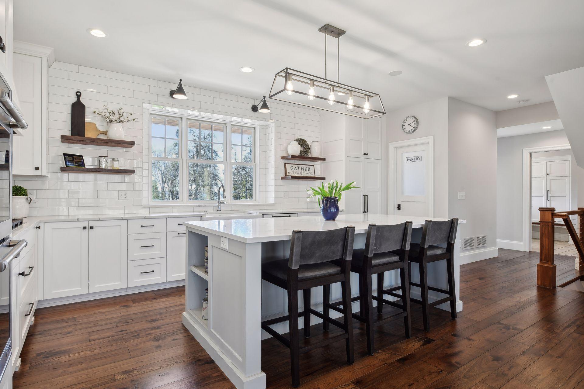 91 Wildhurst Road Tonka Bay, MN 55331 - Photo 5 of 38