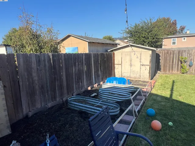 $3,300 | Harrington, Oakland, CA 94601