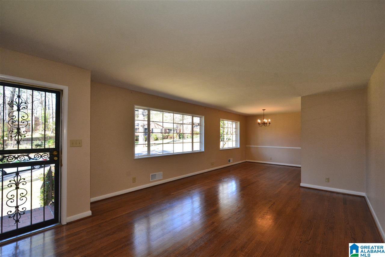 707 Warwick Road Birmingham, AL 35209 - Photo 2 of 30