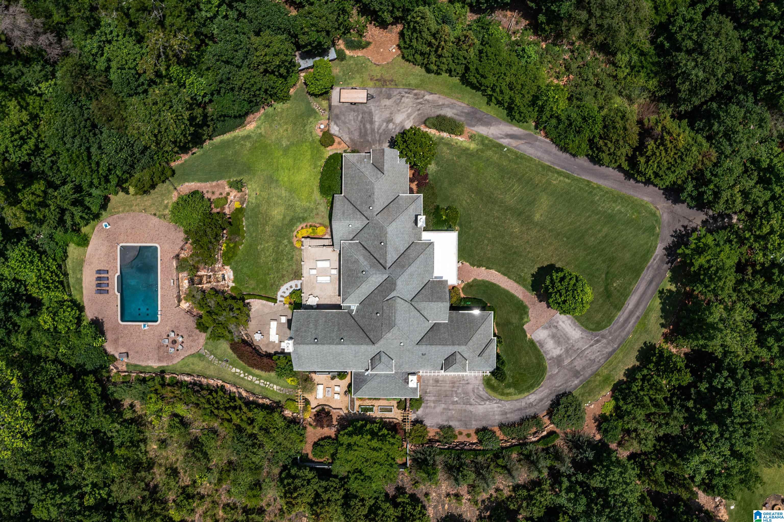 869 Jasmine Hill Road Pelham, AL 35124 - Photo 4 of 100