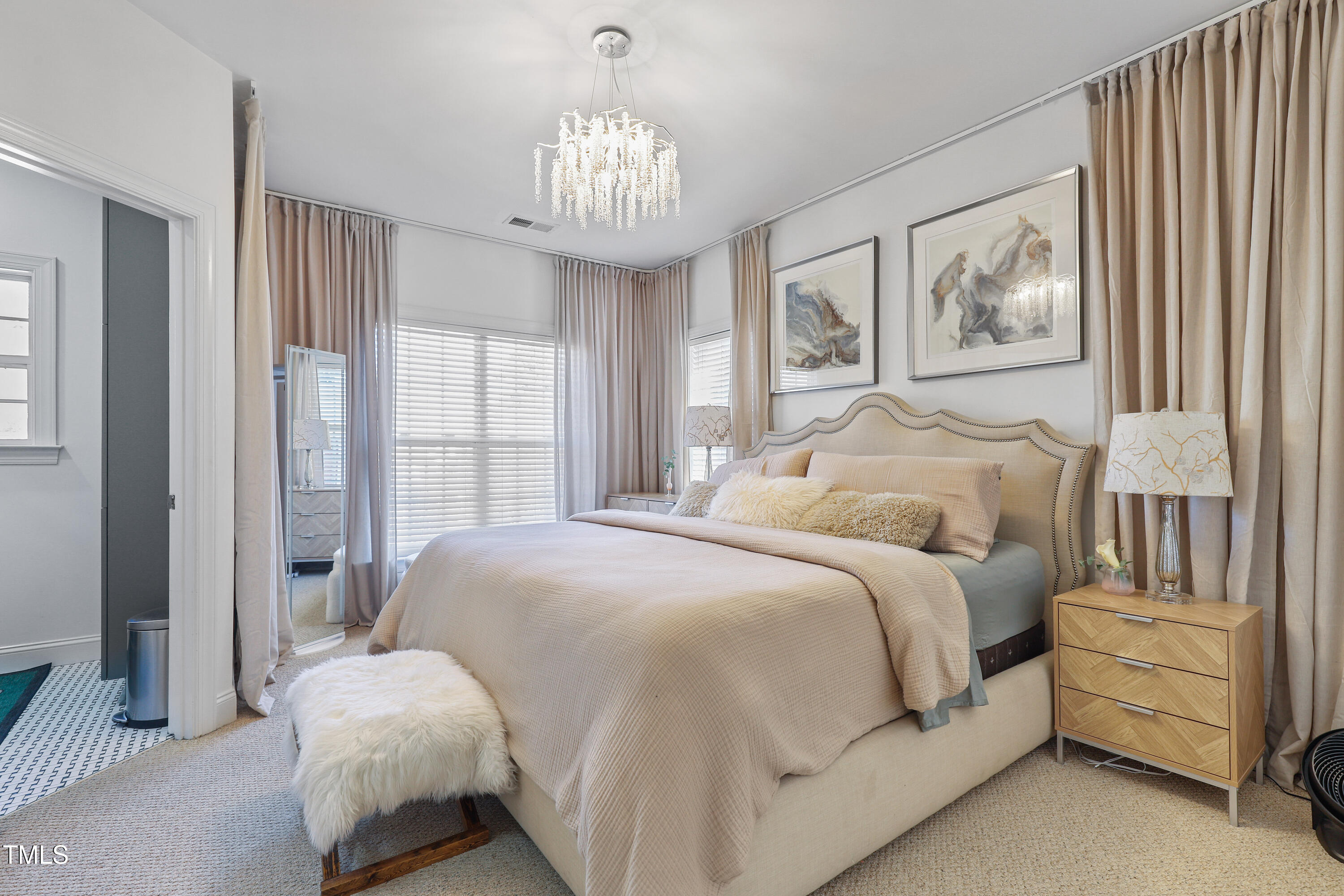 672 Highpark Lane Raleigh, NC 27608 - Photo 14 of 25 15