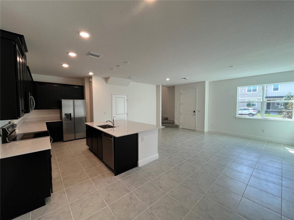 3875 Knotty Pne Street St. Cloud, FL 34772 - Photo 6 of 23