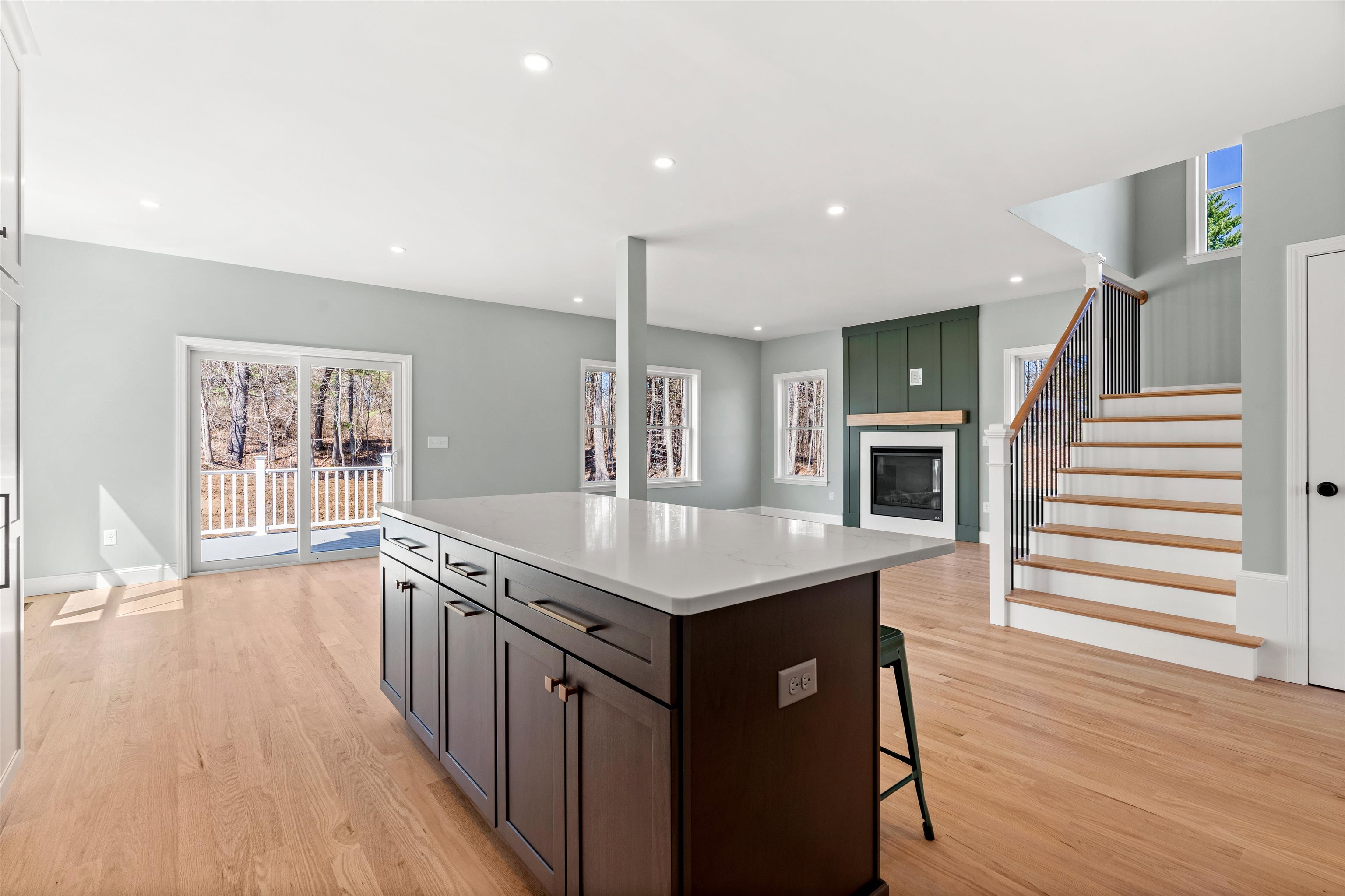 137 North Road East Kingston, NH 03827 - Photo 16 of 50 Gallery Image 16