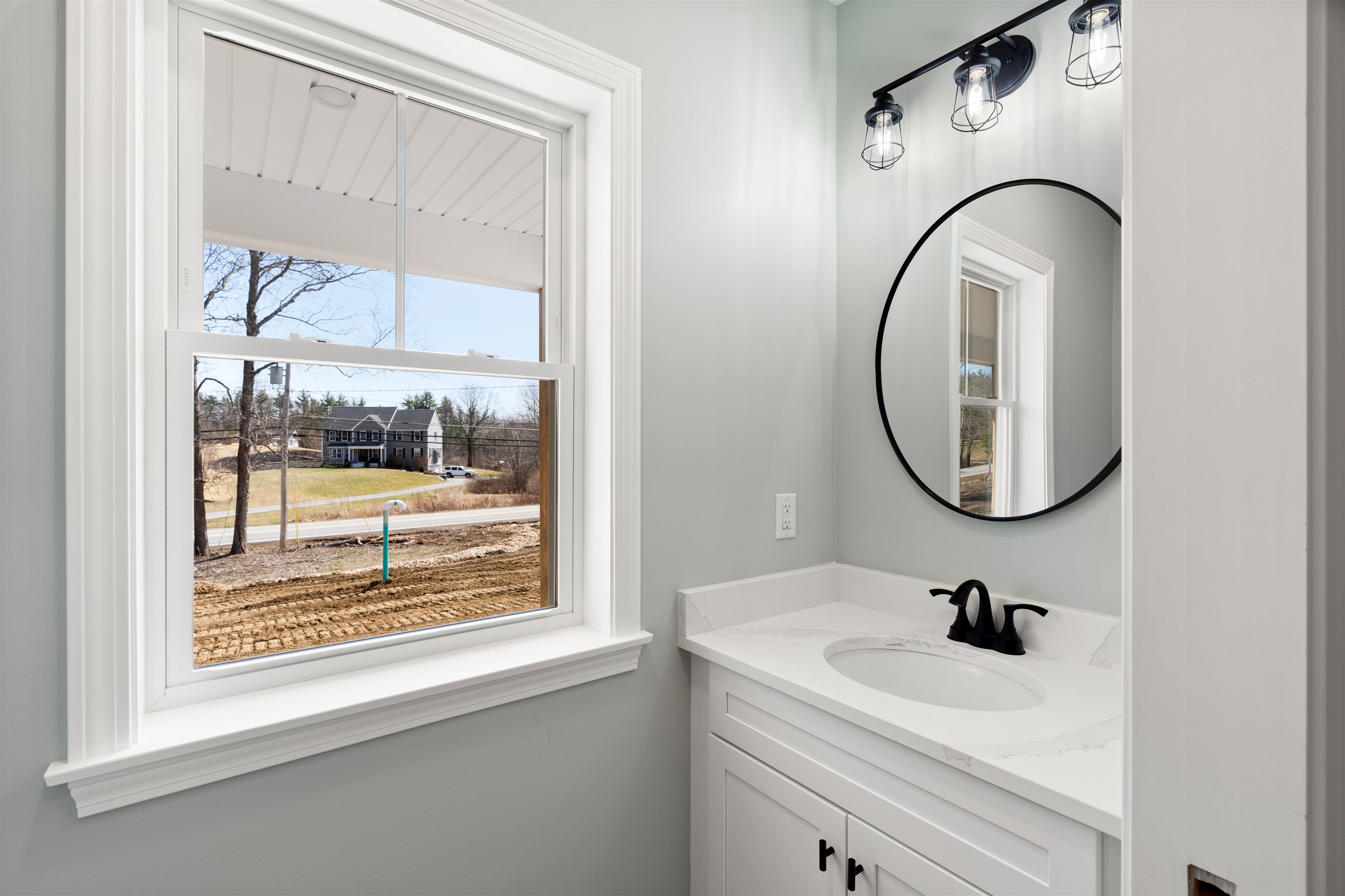 137 North Road East Kingston, NH 03827 - Photo 24 of 50 Gallery Image 24