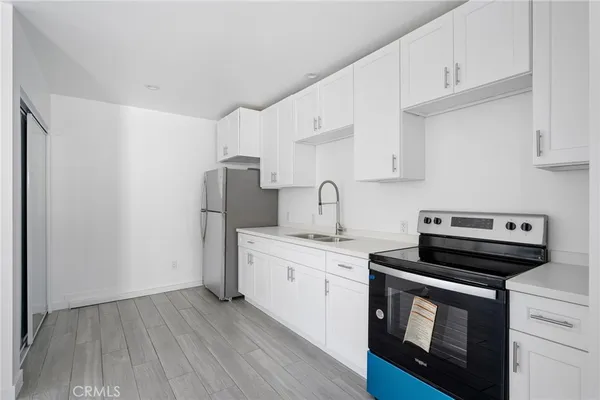 $1,700 | 2926 Fairmount Avenue, Unit 1/4, La Crescenta, CA 91214