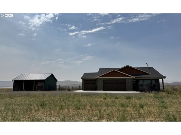 $604,900 | 1818 Centerville Highway, Centerville, WA 98613