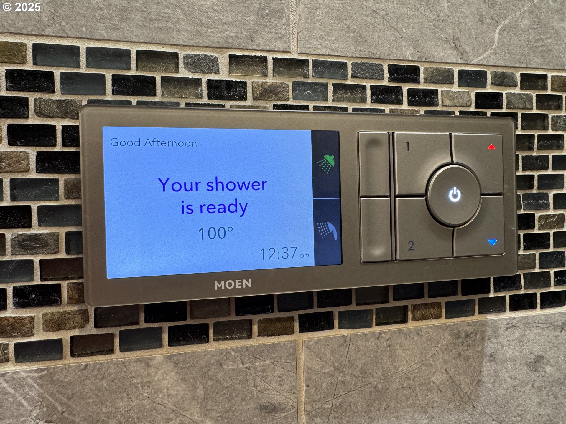 1818 Centerville Highway Centerville, WA 98613 - Photo 32 of 42 a front view of a house with windows