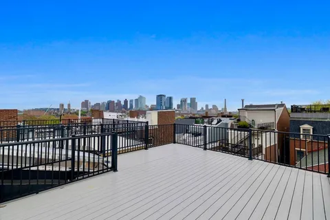 $3,095,000 | 14 Prospect Street, Boston, MA 02129