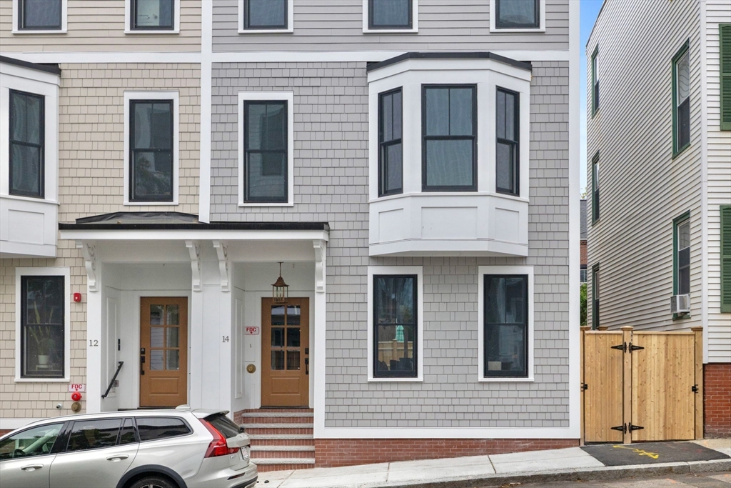 14 Prospect Street Boston, MA 02129 - Photo 35 of 36