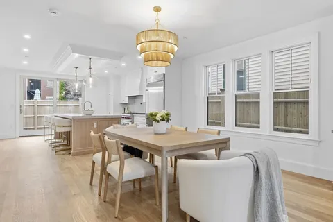$3,095,000 | 14 Prospect Street, Boston, MA 02129