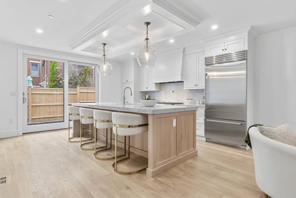 14 Prospect Street Boston, MA 02129 - Photo 5 of 36