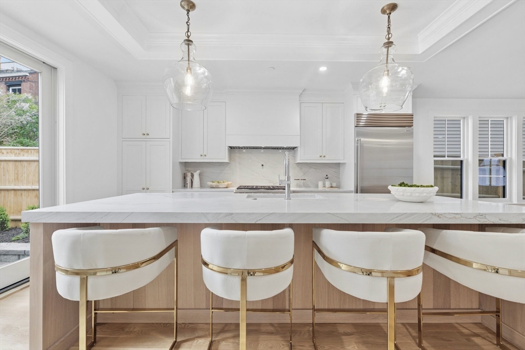 14 Prospect Street Boston, MA 02129 - Photo 6 of 36