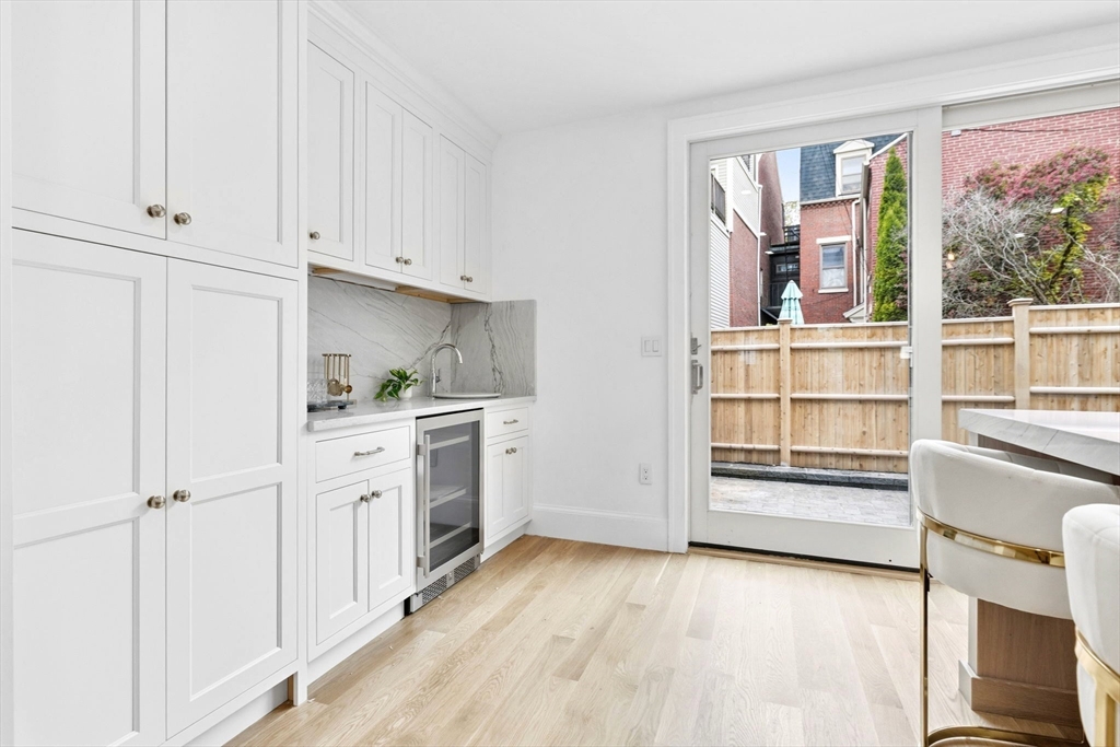 14 Prospect Street Boston, MA 02129 - Photo 9 of 36