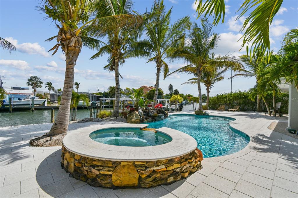 4900 Arlington Road Palmetto, FL 34221 - Photo 14 of 73