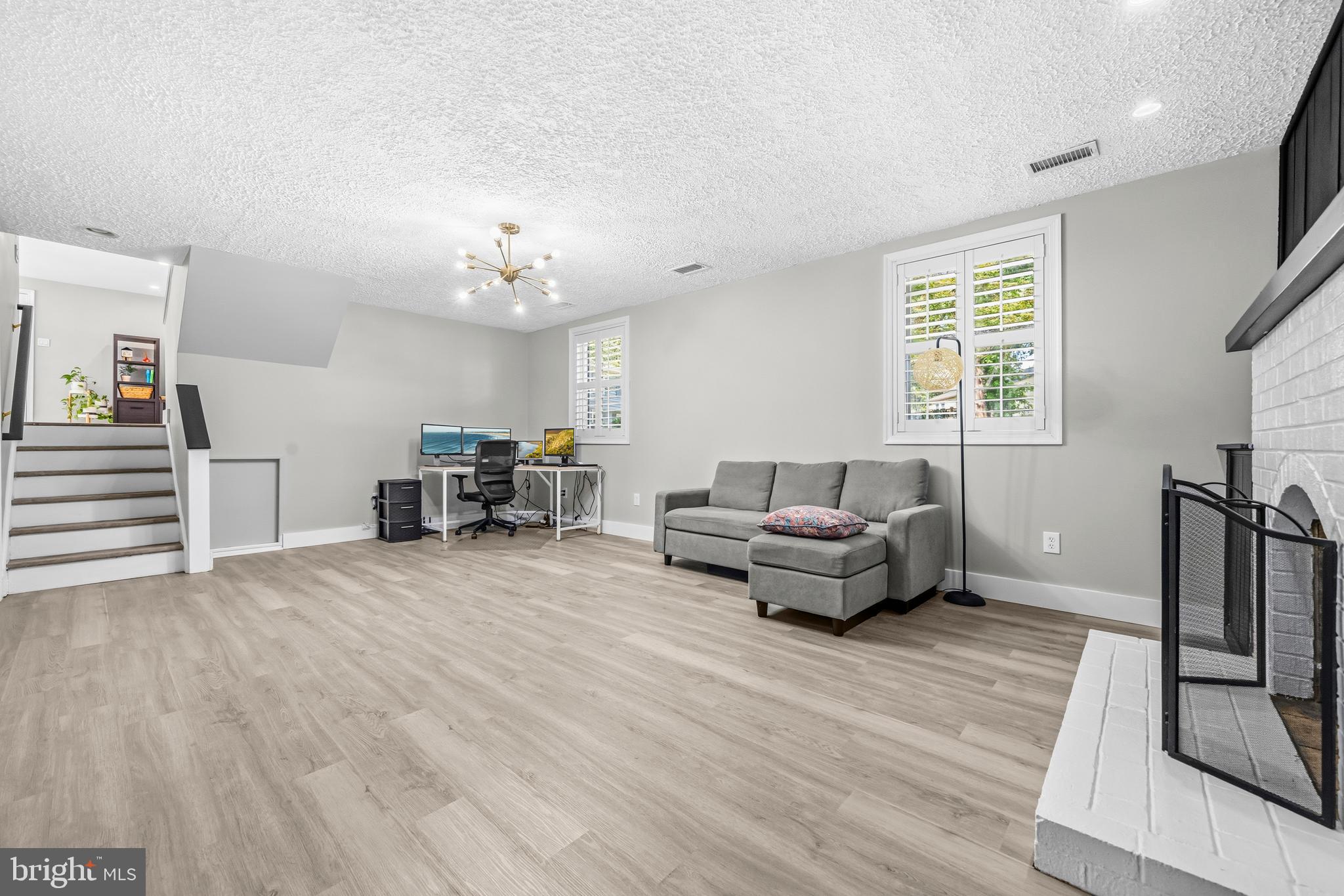 12670 Magna Carta Road Herndon, VA 20171 - Photo 29 of 56