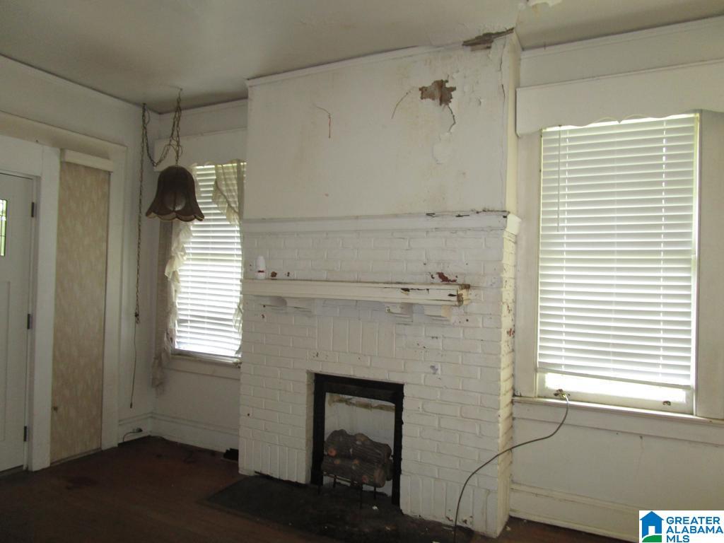 4116 Debardeleben Avenue Fairfield, AL 35064 - Photo 4 of 24