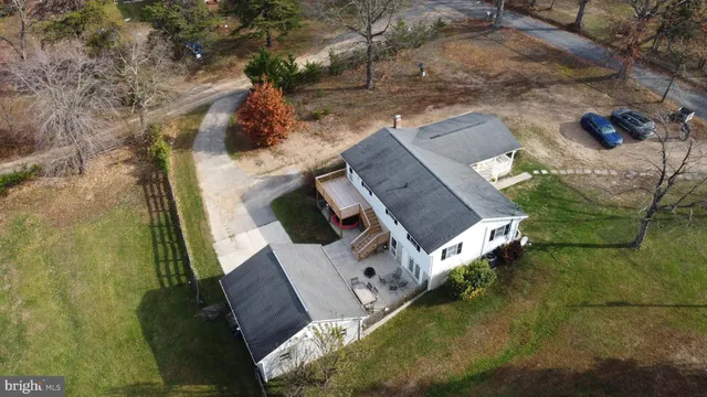 view of a house with a yard