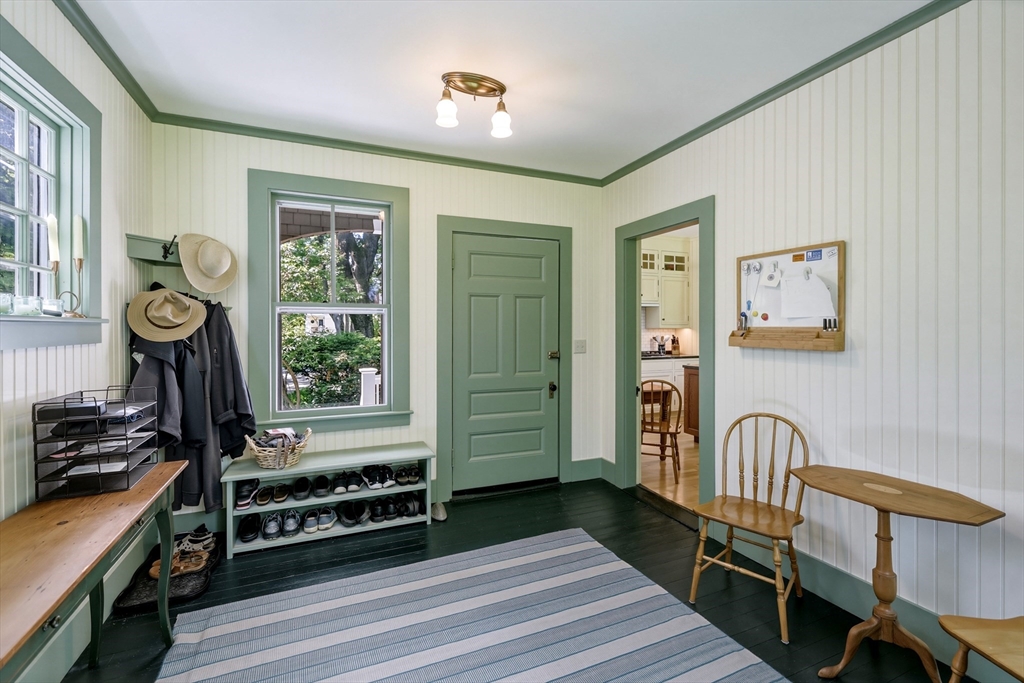 91 Sunset Avenue Amherst, MA 01002 - Photo 23 of 42