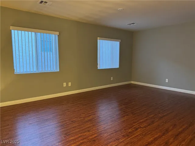 $1,949 | 8924 Catfish Stream Avenue, Las Vegas, NV 89178