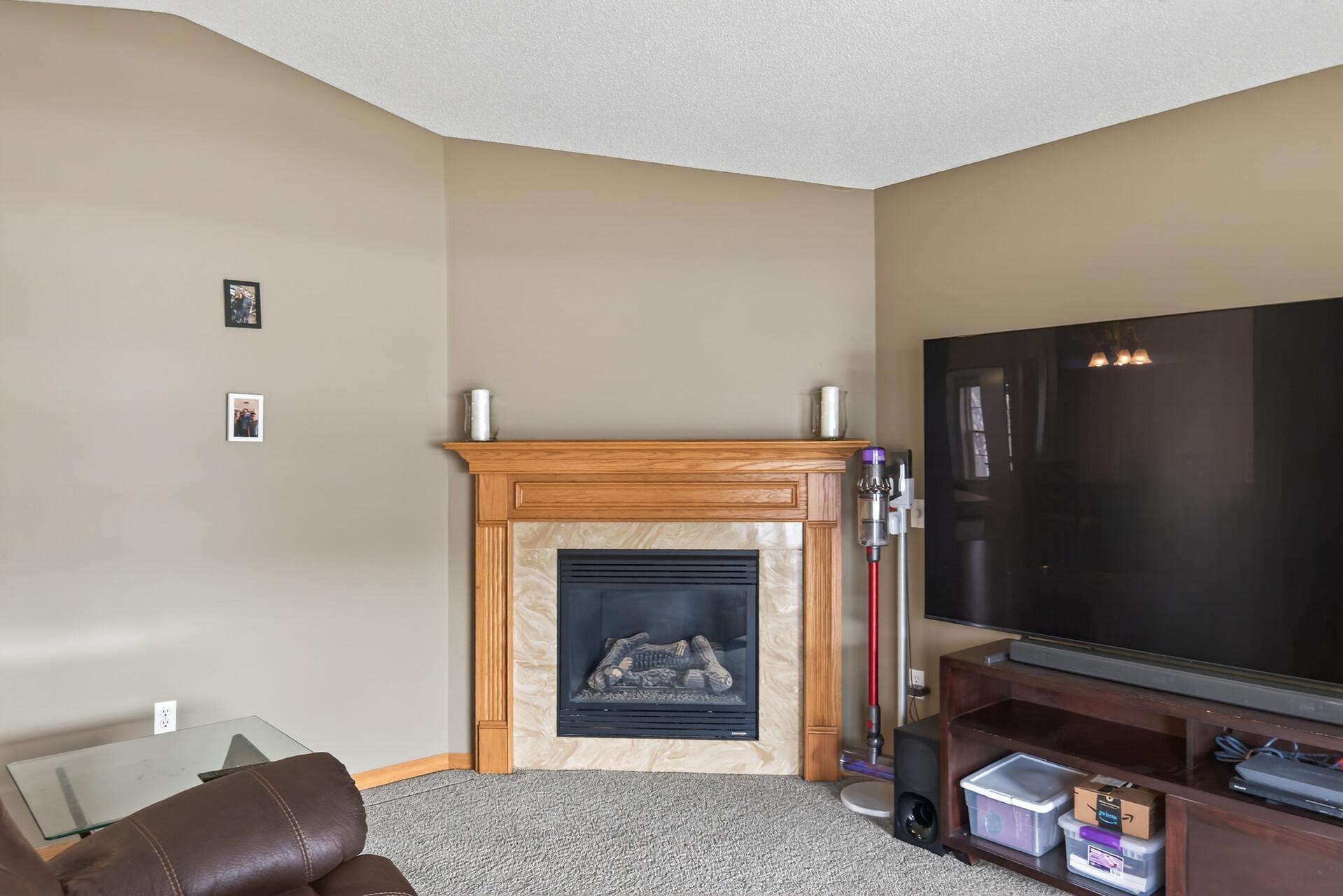 830 Roundhouse Street Shakopee, MN 55379 - Photo 10 of 19