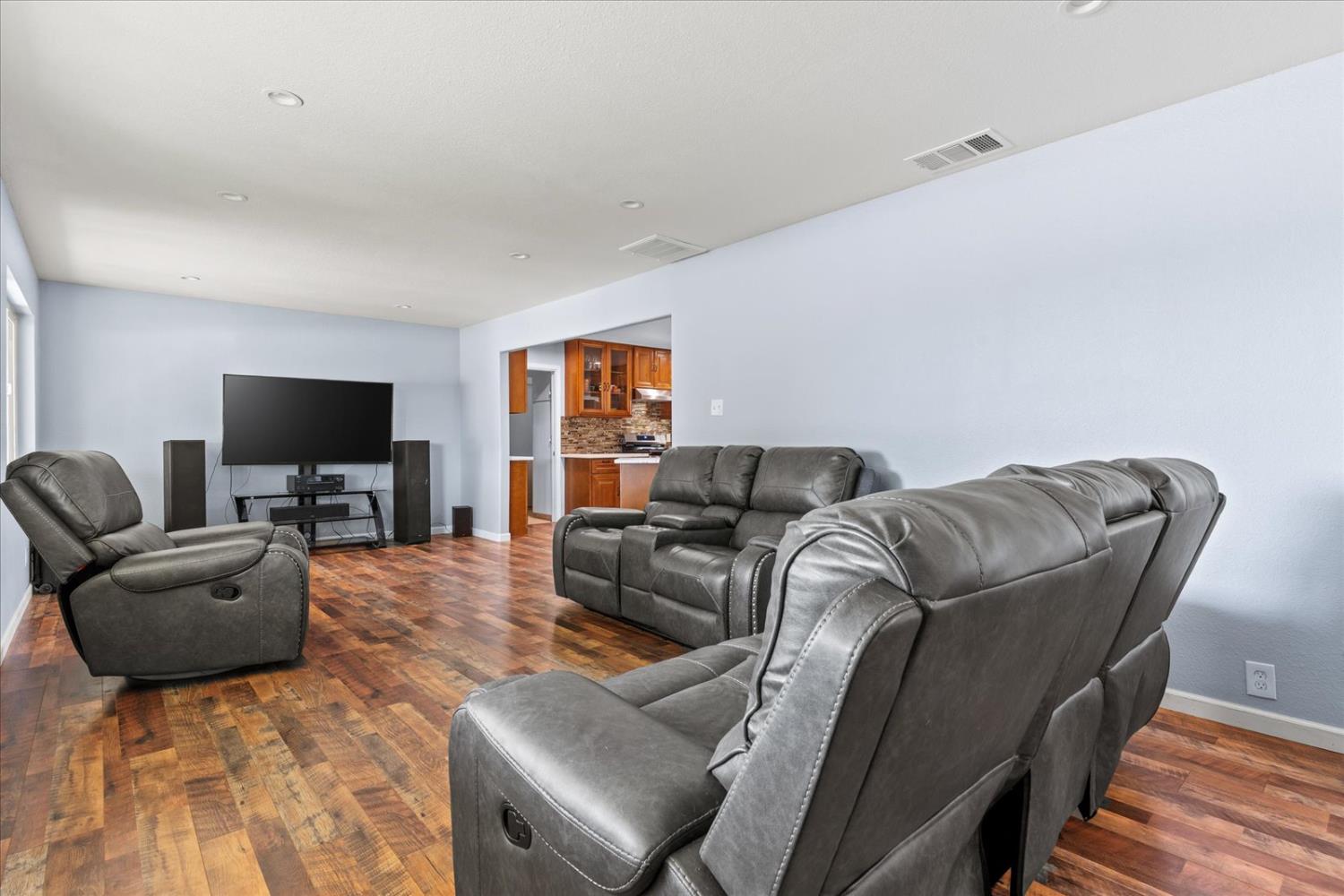 1525 Bogue Road Yuba City, CA 95993 - Photo 18 of 37