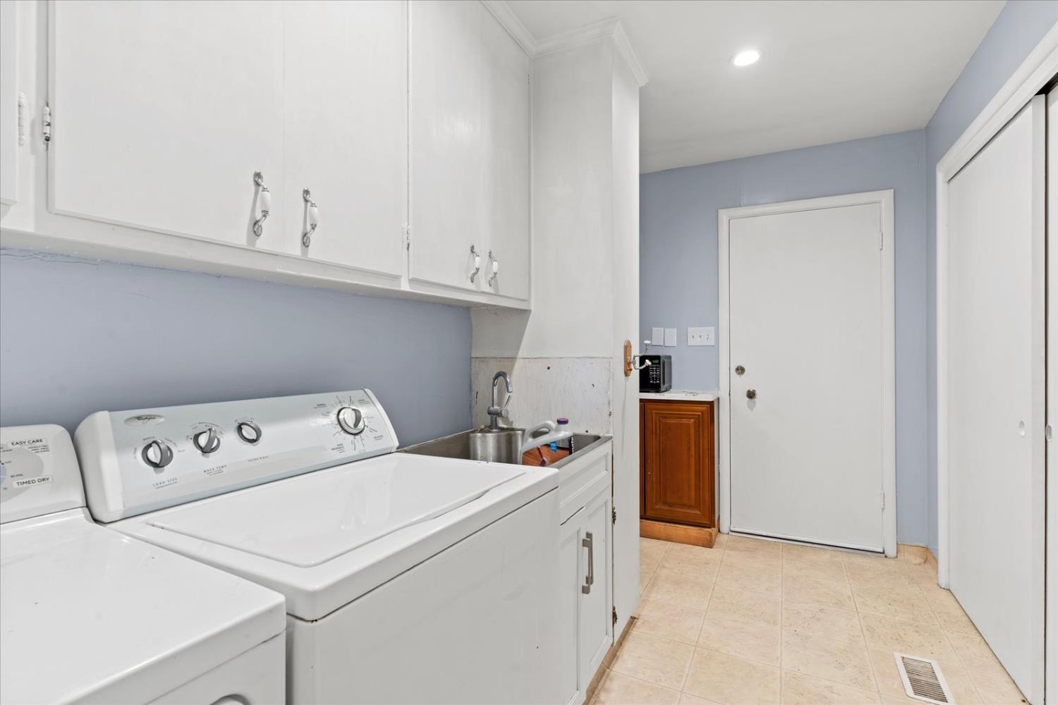 1525 Bogue Road Yuba City, CA 95993 - Photo 30 of 37