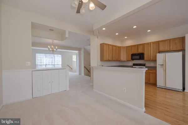 $3,700 | 6144 Cilantro Drive, Alexandria, VA 22310