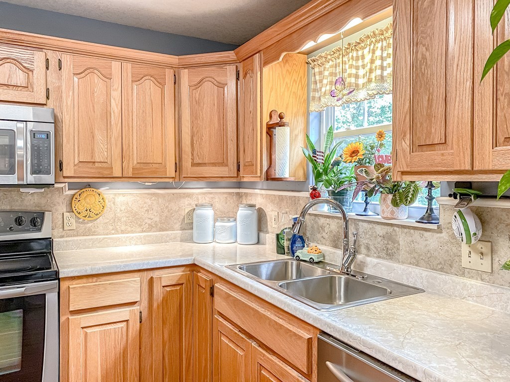 137 Old James Ferry Road Kingston, TN 37763 - Photo 6 of 60