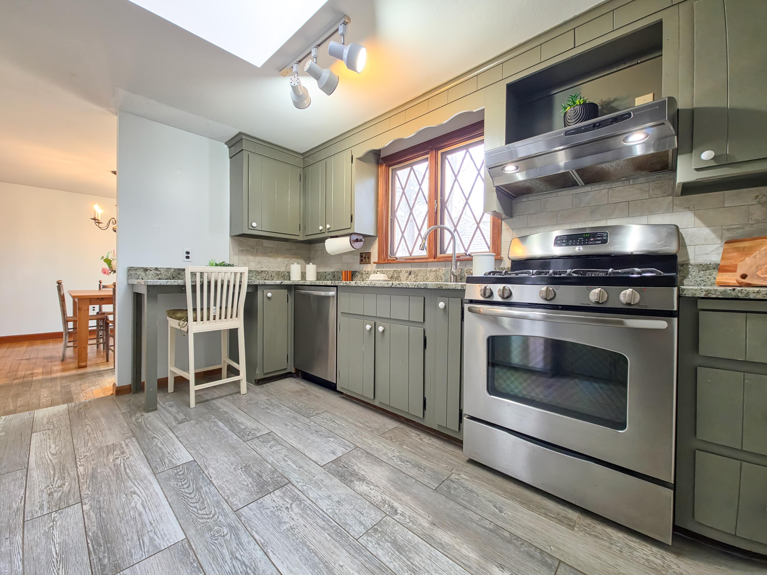 527 South Orleans Road Brewster, MA 02631 - Photo 21 of 43 Kitchen