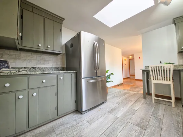 $615,000 | 527 South Orleans Road, Brewster, MA 02631