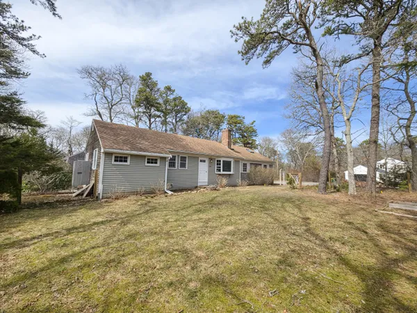 $615,000 | 527 South Orleans Road, Brewster, MA 02631