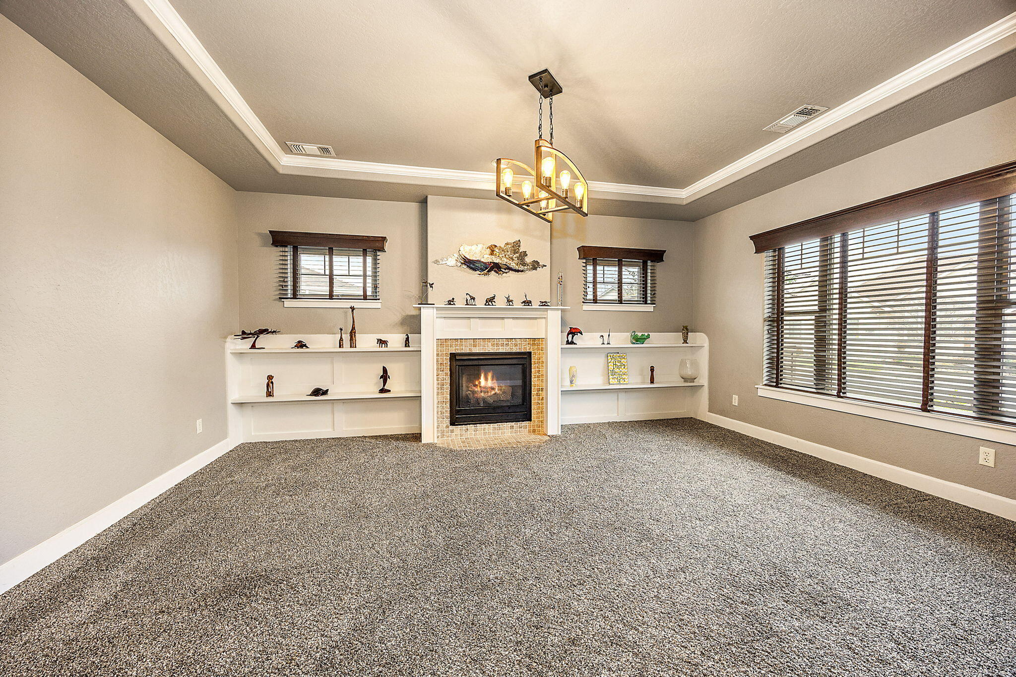 958 Pumpkin Ridge Eagle Point, OR 97524 - Photo 11 of 33 Formal Living Room w/Gas Fireplace